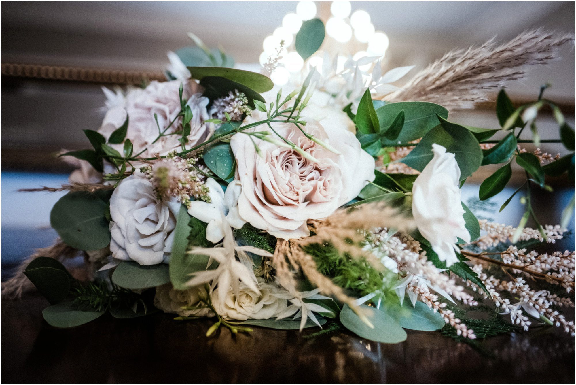 wedding flowers by Hannah Burnett